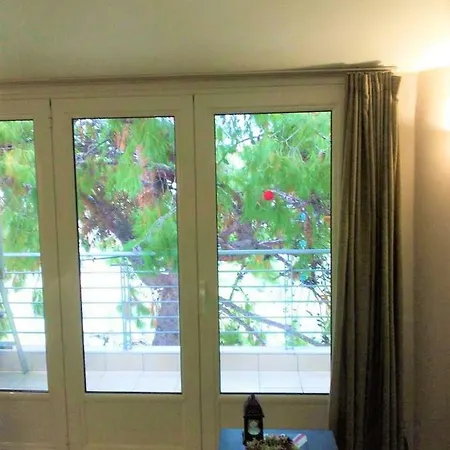 Modern In Near The Tei Technological Educational Institute Appartement